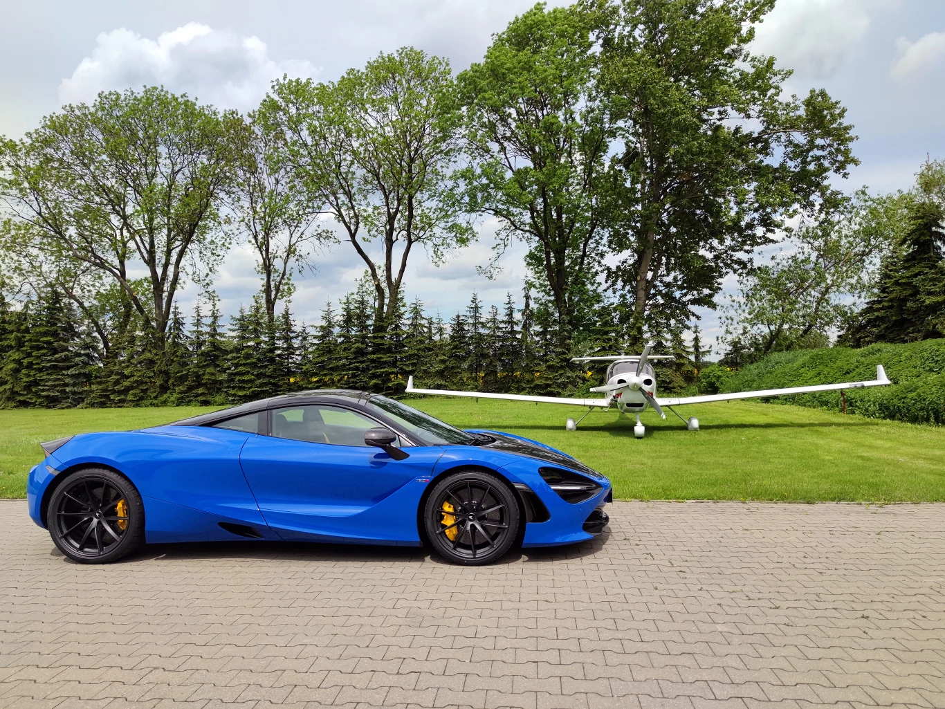 McLaren 720S Coupe McLaren 720S Coupe