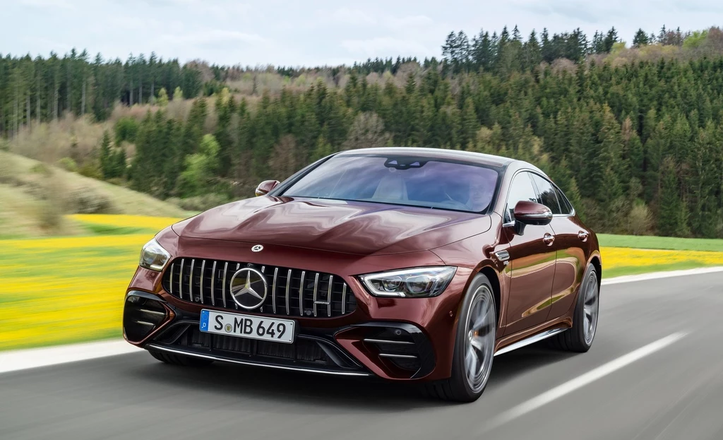 Mercedes-AMG GT 53 4MATIC+ 4-drzwiowe coupe