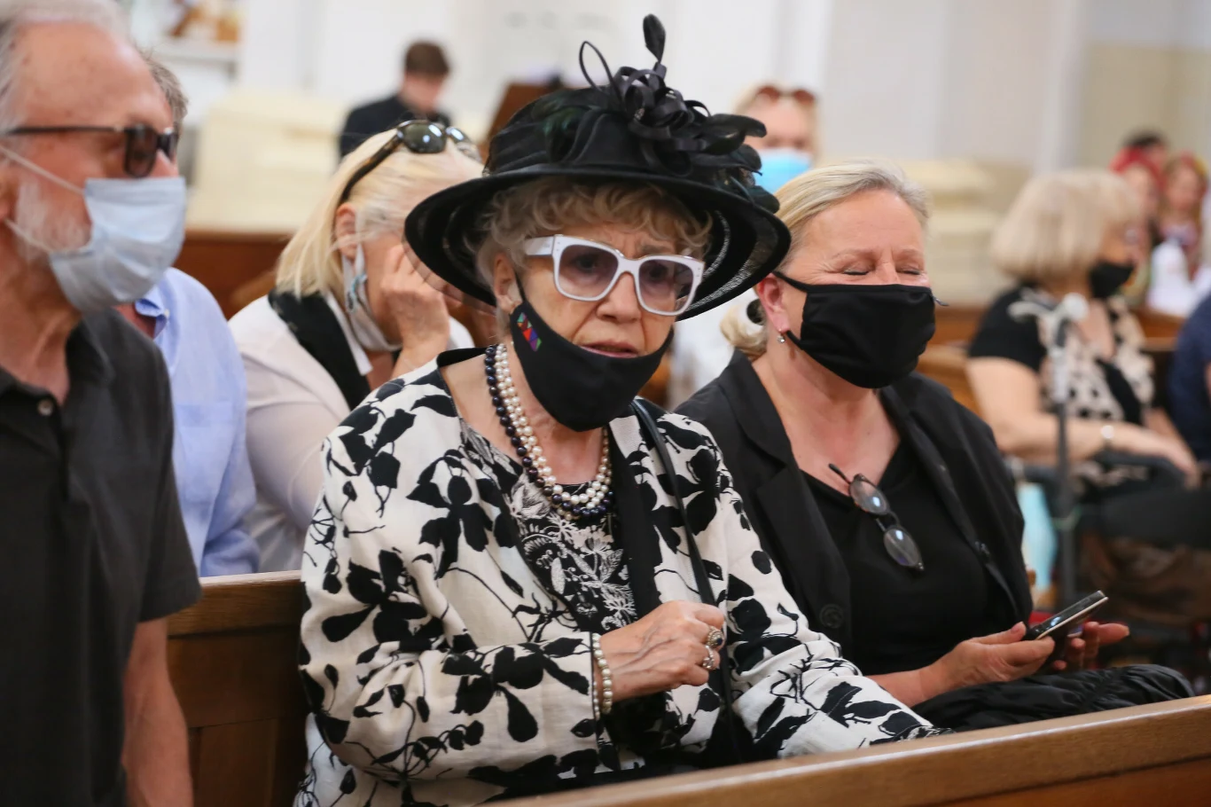 Emilia Krakowska na pogrzebie Witolda Sadowego