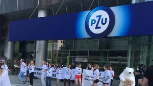 ​Warszawa: Protest przed siedzibą PZU