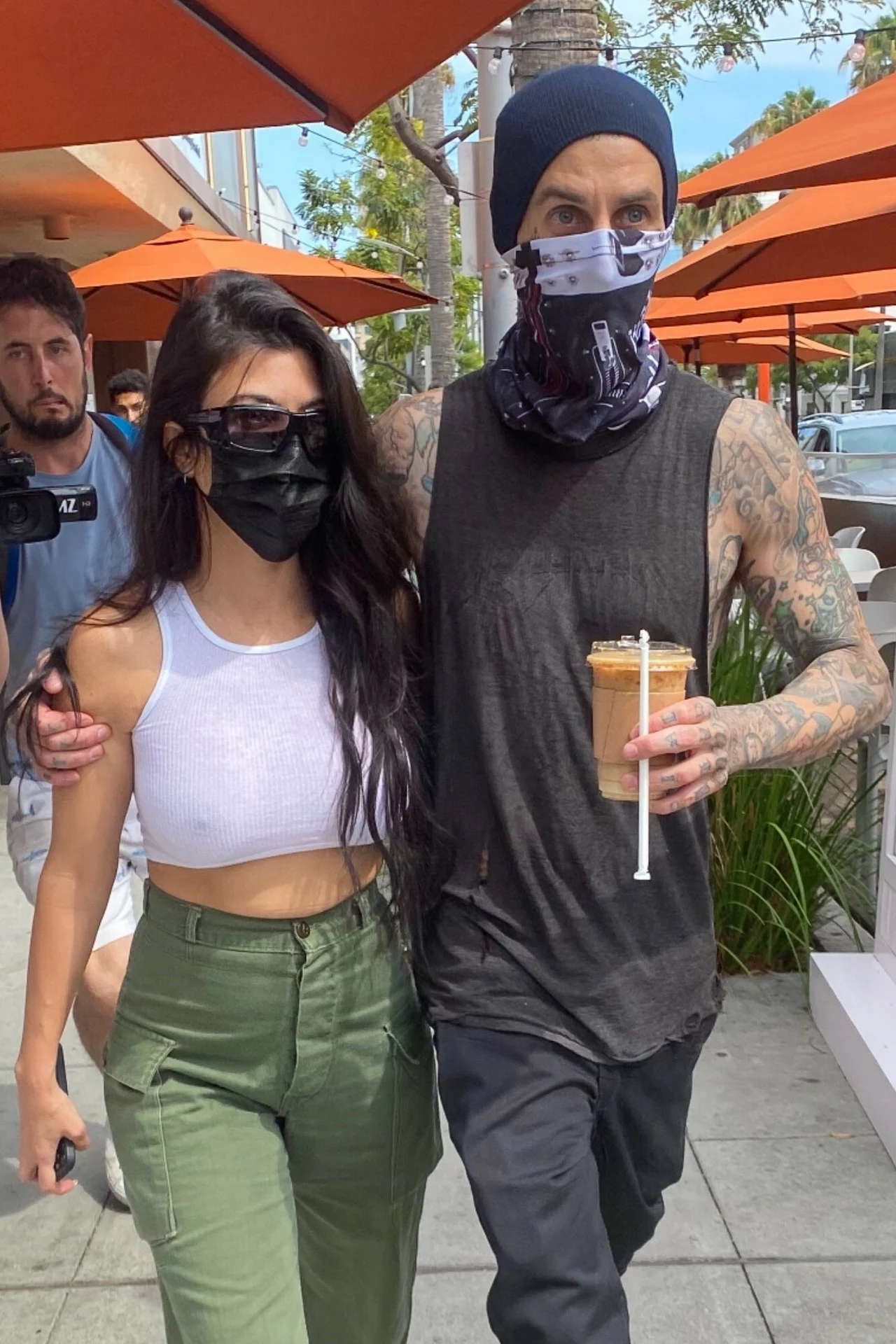Kourtney Kardashian i Travis Barker Kourtney Kardashian i Travis Barker