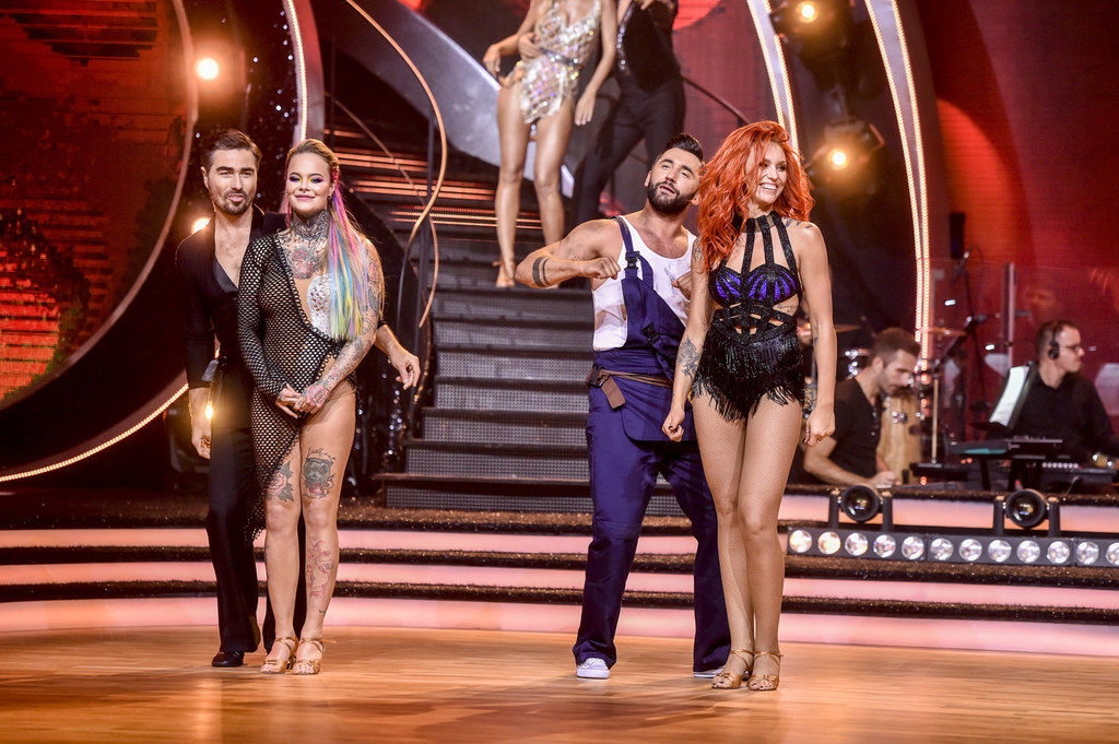 Monika Miller (w parze z Janem Klimentem) oraz Joanna "Ruda" Lazer (z Rafałem Maserakiem) w programie "Dancing With the Stars. Taniec z gwiazdami"