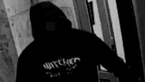 Mężczyznę zdradził ubiór