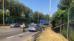 4 letnie dziecko wybiegło na jezdnię wprost pod nadjeżdżający samochód