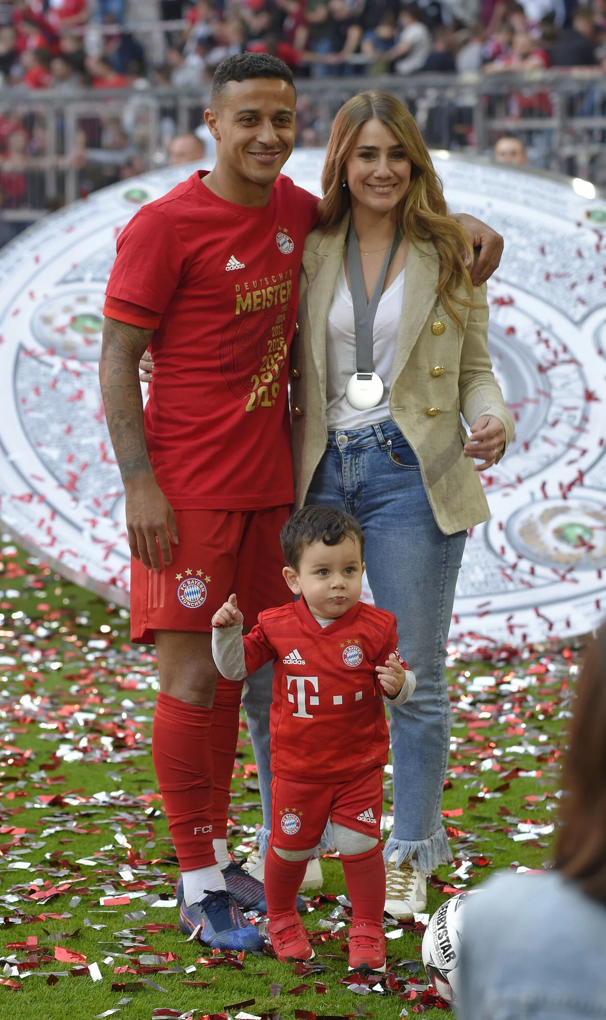 Julia Vigas żona Thiago Alcantary Julia Vigas żona Thiago Alcantary
