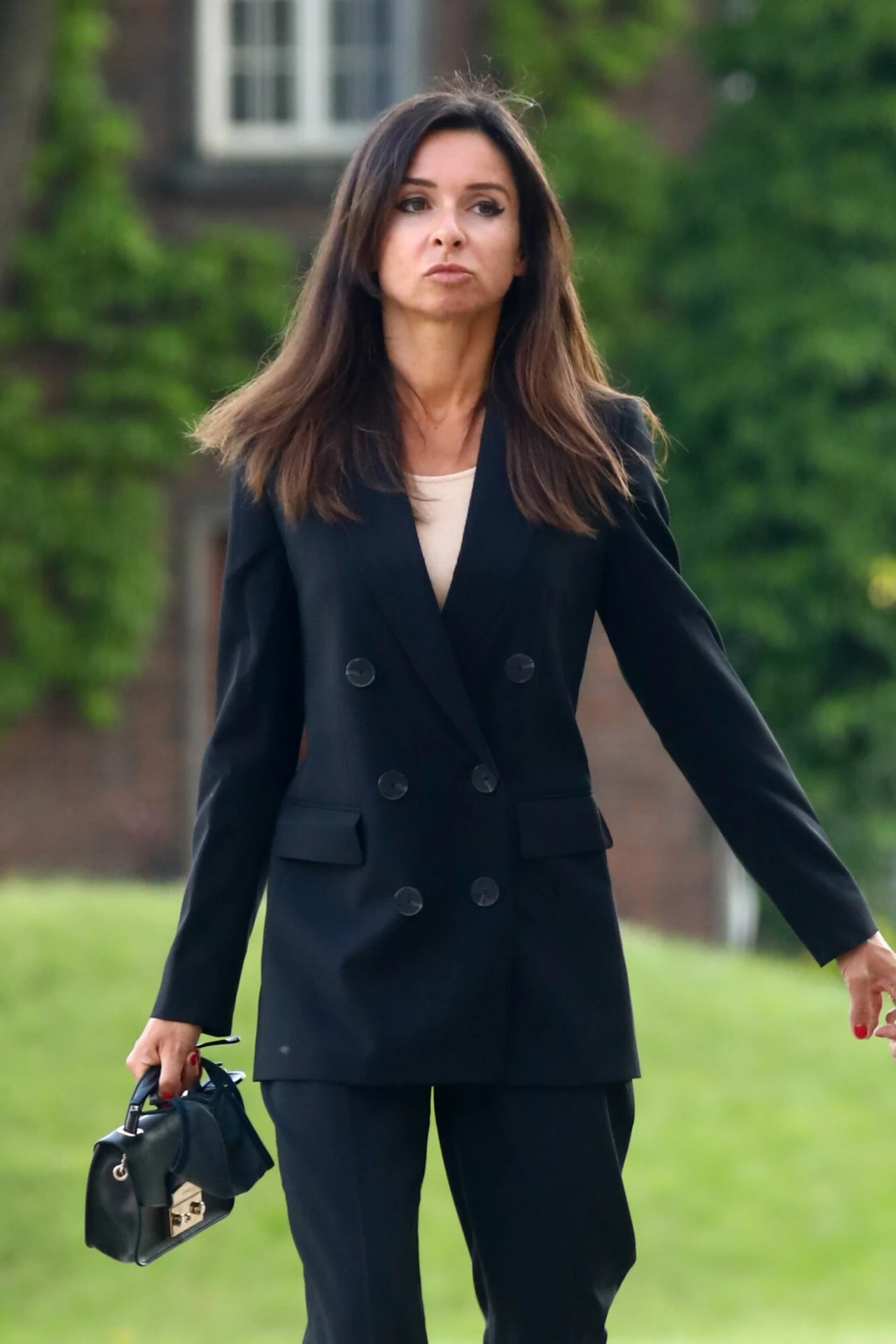 Marta Kaczyńska wraz z rodziną wybrała się na grób pary prezydenckiej