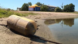 Małopolska policja poszukuje trzech mężczyzn, który zaatakowali plażowicza/ zdj. ilustracyjne