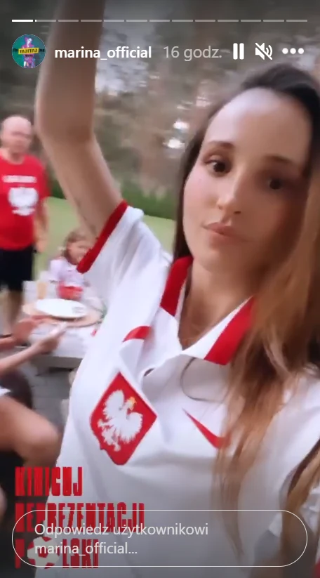 Marina zawsze kibicuje reprezentacji Polski /https://www.instagram.com/marina_official/ Marina zawsze kibicuje reprezentacji Polski /https://www.instagram.com/marina_official/