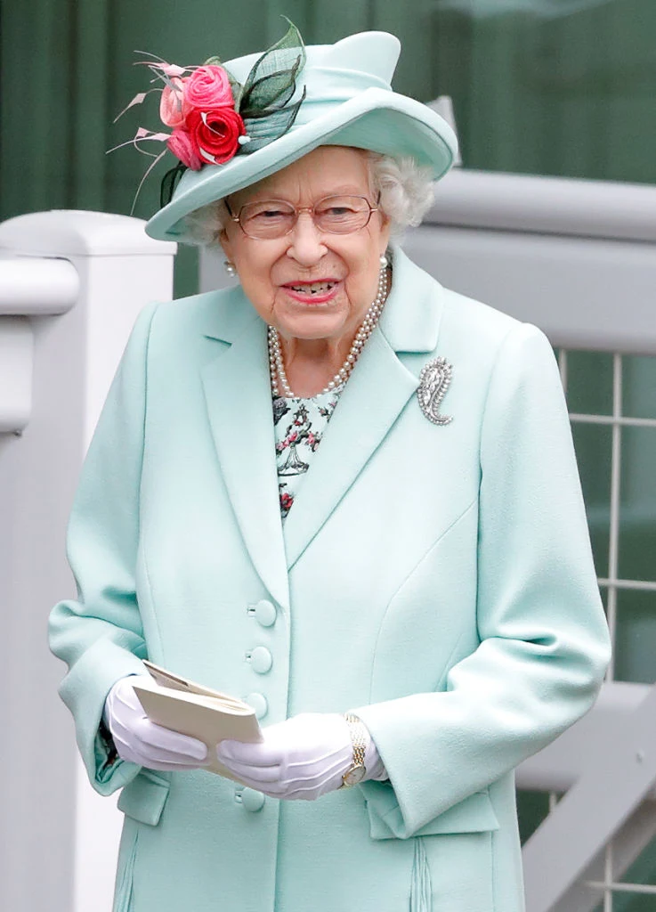 Królowa Elżbieta na wyścigach Royal Ascot Królowa Elżbieta na wyścigach Royal Ascot