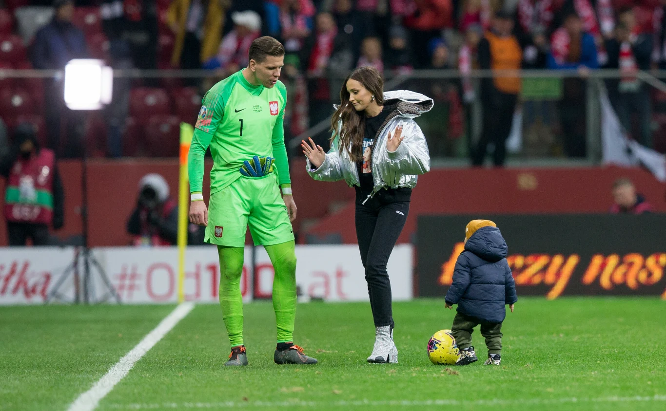 Wojciech Szczęsny z żoną Mariną i synem Liamem Wojciech Szczęsny z żoną Mariną i synem Liamem