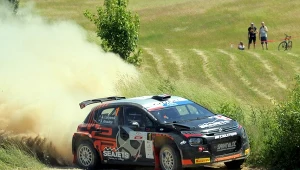 Rosjanie Aleksiej Łukianiuk i pilot Aleksiej Arnautow 