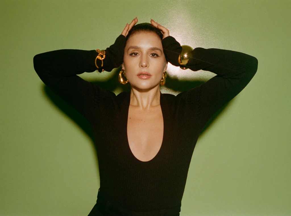 Jessie Ware opublikowała nową wersję albumu 