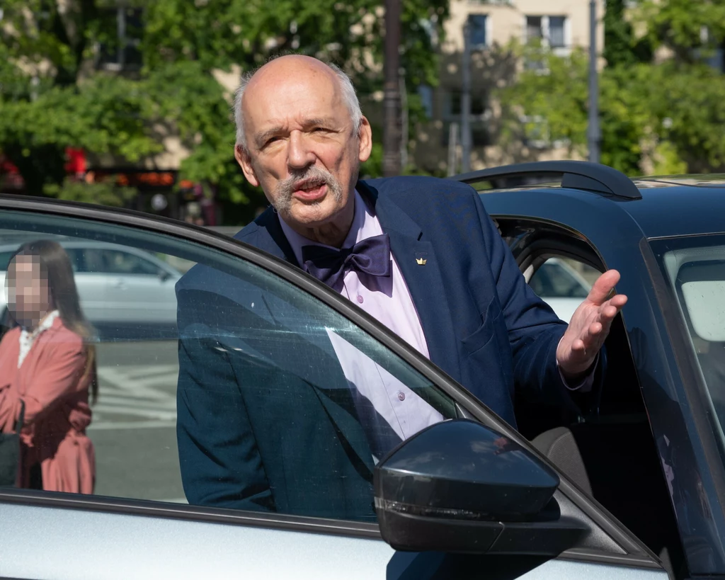 Janusz Korwin-Mikke Janusz Korwin-Mikke