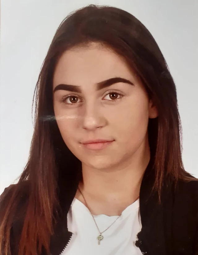 Zaginiona Klaudia Gancarczyk (KPP w Bolesławcu) Zaginiona Klaudia Gancarczyk (KPP w Bolesławcu)