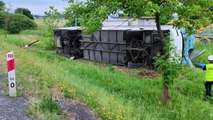 Wypadek autobusu w Jełowej