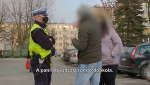 Takie samo rondo i różne decyzje policjantów. Kto miał rację?