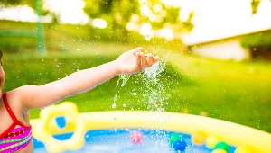 Baseny ogrodowe znalazły się w ofertach znanych sklepów