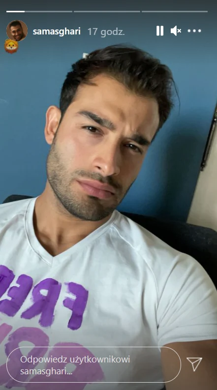 Sam Aghari, chłopak Britney wspiera ją koszulką z napisem "Free Britney"