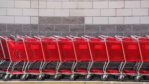 Carrefour Polska wystawiony na sprzedaż