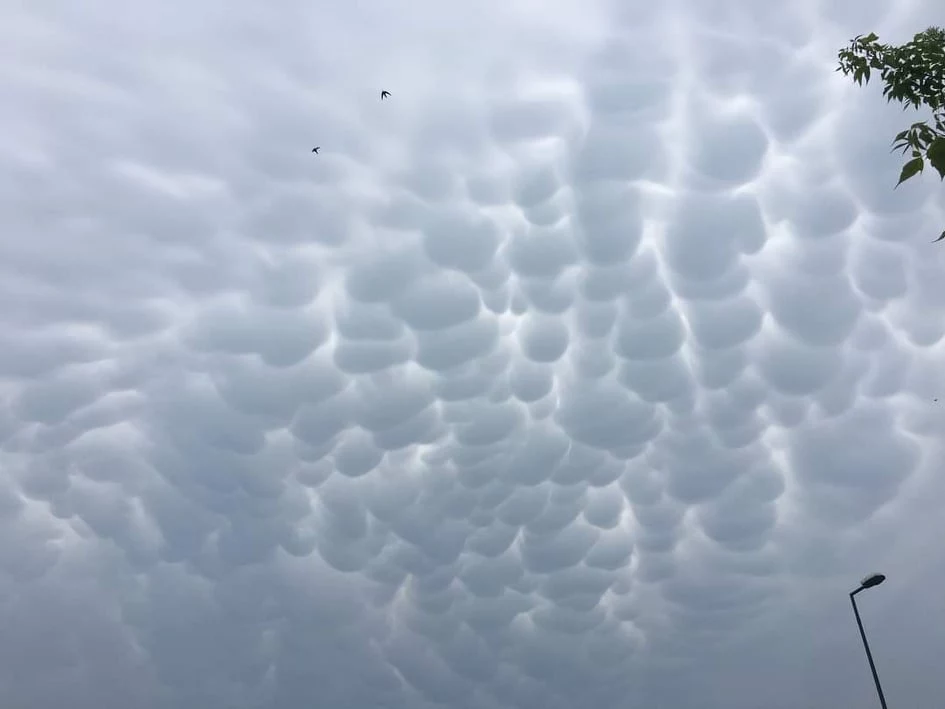 Niebo nad Bochnią Niebo nad Bochnią