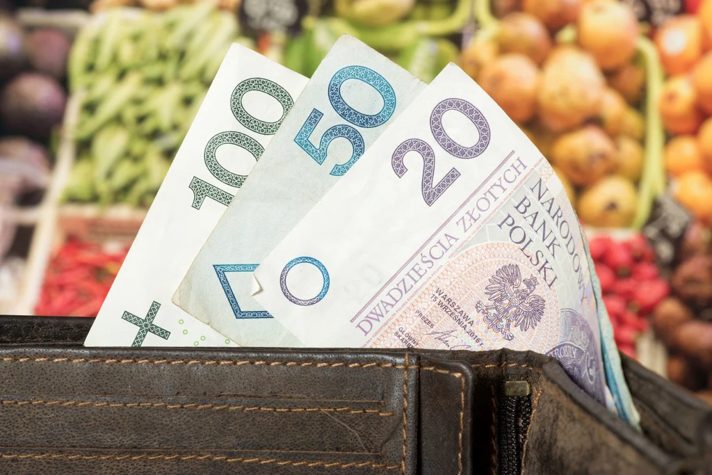 Polacy na razie spokojnie znoszą gwałtowny wzrost cen. Co dalej?