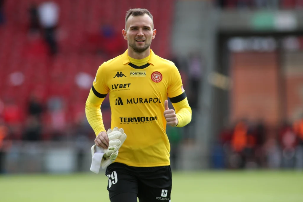 Konrad Reszka Widzew