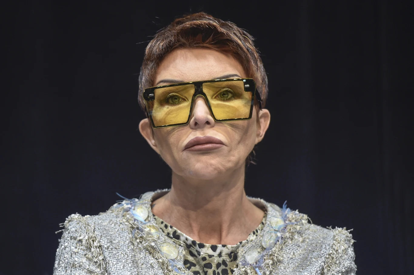 Przez długie lata Ewa Minge miała ciemne włosy Przez długie lata Ewa Minge miała ciemne włosy