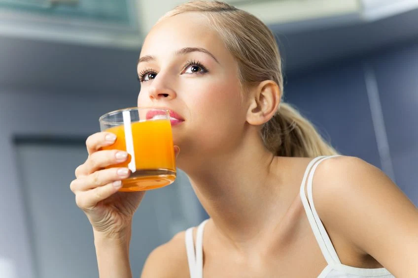 Karotenoidów warto szukać w rokitniku, brzoskwini, marchwi, pomarańczy i mango Karotenoidów warto szukać w rokitniku, brzoskwini, marchwi, pomarańczy i mango