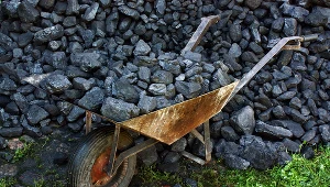 Tona energetycznego węgla kamiennego została wywindowana do poziomu aż 105 dolarów