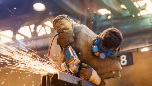 Niemal co czwarta firma w Polsce zamierza rekrutować Ukraińców w ciągu najbliższych 12 miesięcy