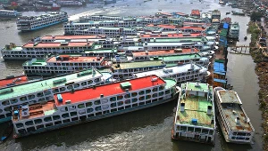 Zablokowany port w Dhace po ogłoszeniu lockdownu