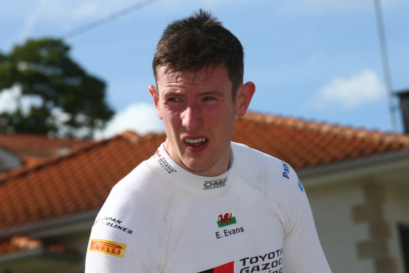 Elfyn Evans (3. w klasyfikacji WRC): To niesamowite, że Zasada bierze udział w tym rajdzie. Nie sądzę, że ja będę jeszcze startował mając 91 lat. Ale jego start to może być inspiracja i mam nadzieję, że wszyscy tutaj będziemy w tak świetnej formie w jego wieku.