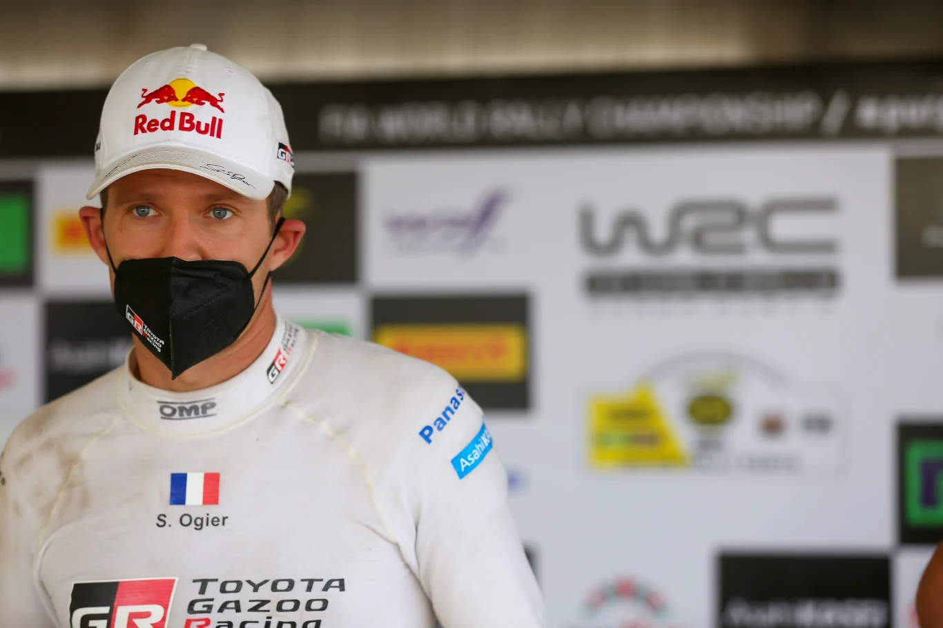 Sebastien Ogier (lider w klasyfikacji sezonu, siedmiokrotny mistrz świata WRC): Wielki szacunek dla pana Zasady. Z pewnością jest mu ciężko; ja na pewno nie widzę się na jego miejscu za 50 lat.