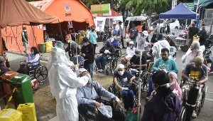 W Indonezji rośnie liczba hospitalizacji z powodu COVID-19