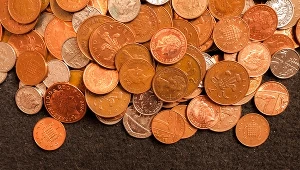 Surowce: Obawy o decyzje banków centralnych i OPEC