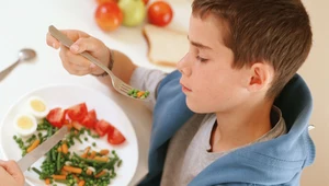 Jak zachęcić dzieci do jedzenia warzyw? Naukowcy znaleźli sprytny sposób