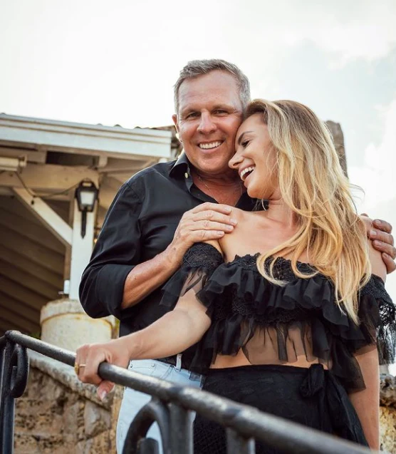 Janachowska obchodzi z mężem 7 rocznicę, https://www.instagram.com/izabelajanachowska/