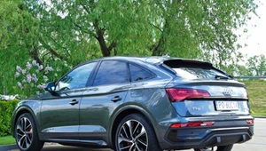 Audi Q5 Sportback 55 TFSI e - moda ustanawia prawa