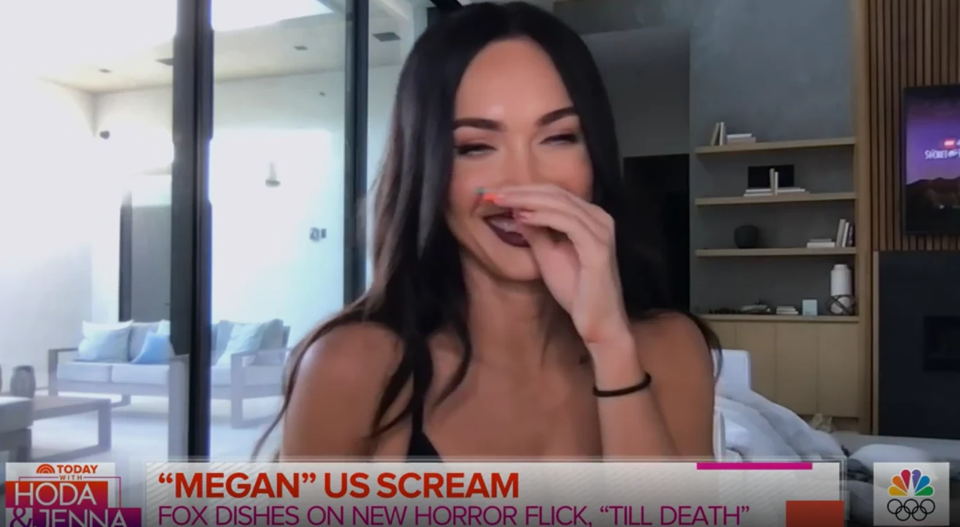 Dzieci Megan Fox rozrabiają w trakcie wywiadu, https://www.instagram.com/hodaandjenna/