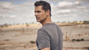Eric Bana w scenie z filmu "Susza"