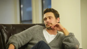 James Franco podobno podczas zajęć zmuszał swoje studentki do odgrywania przesadnie odważnych scen erotycznych