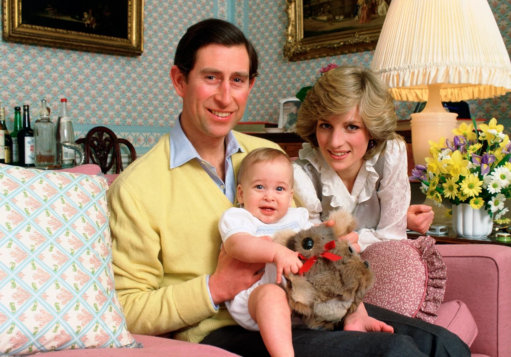 Księżna Diana była szczęśliwa w pałacowych murach tylko dzięki swoim dzieciom 