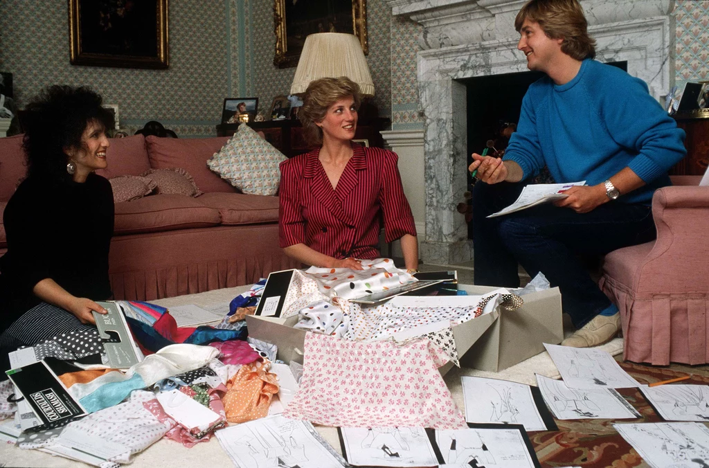 Żyjąc w pałacu księżna Diana starała się zajmować różnymi aktywnościami, jak chociażby urządzaniem apartamentów 