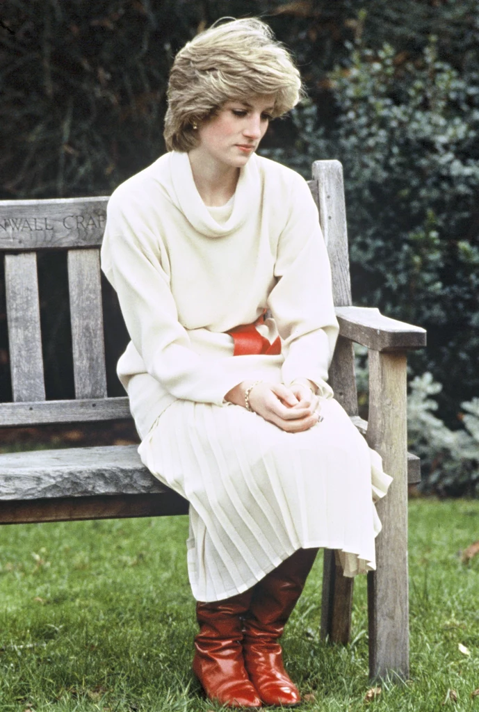 Księżna Diana nie była szczęśliwa po ślubie z księciem Karolem. Dopiero w słynnym wywiadzie dla BBC wyjawiła, jak wyglądał ich związek 
