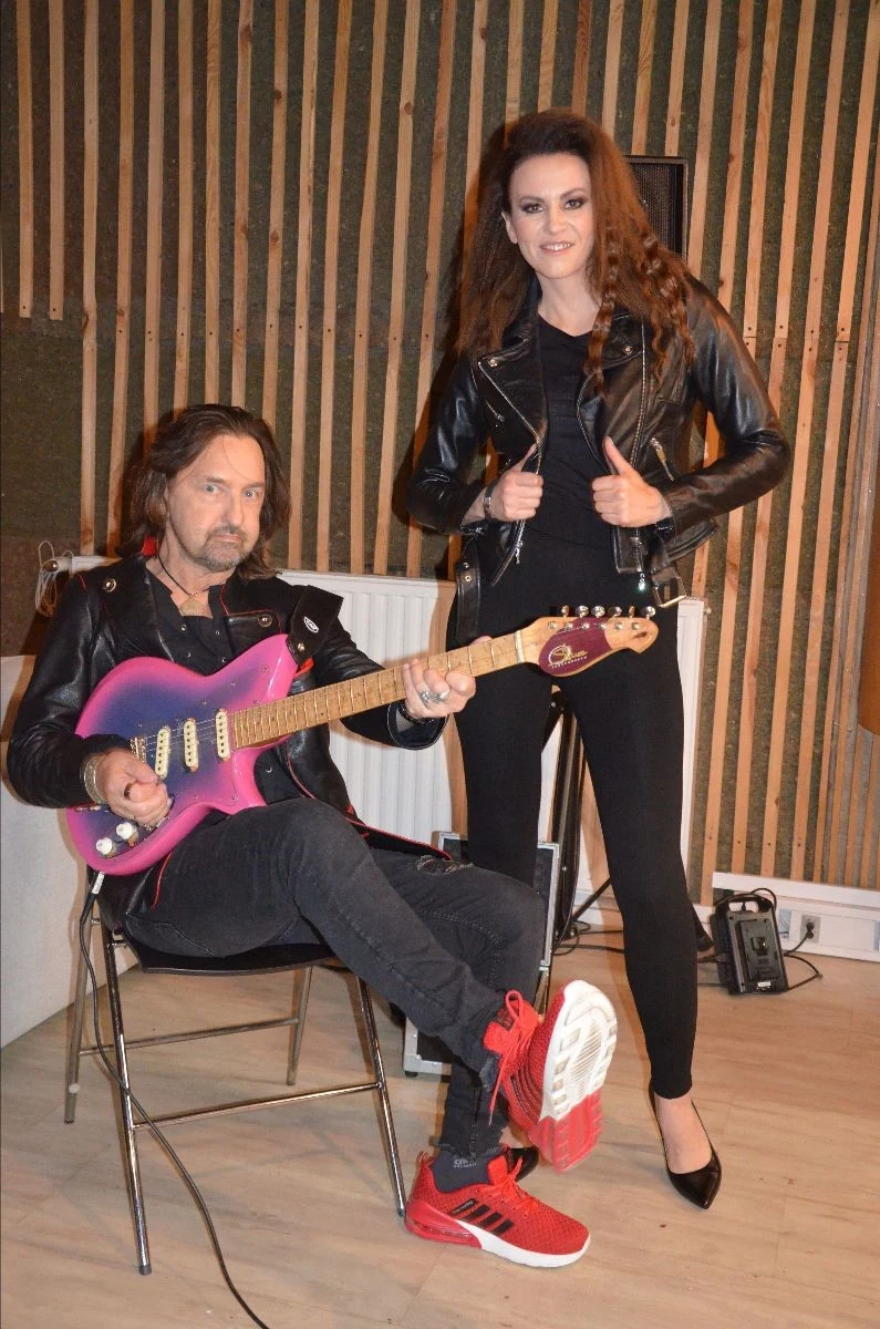 Krzysztof Jary Jaryczewski i Kasia Nova nagrali piosenkę w duecie Krzysztof Jary Jaryczewski i Kasia Nova nagrali piosenkę w duecie