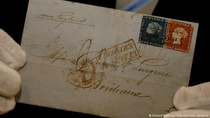 "Czerwony Mauritius" pobił rekord na aukcji w Niemczech "Czerwony Mauritius" pobił rekord na aukcji w Niemczech