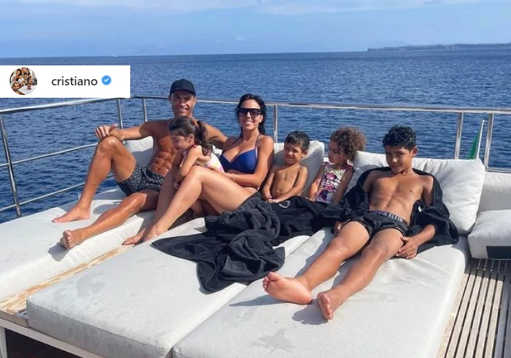 Cristiano Ronaldo na wakacjach (źródło: Instagram)