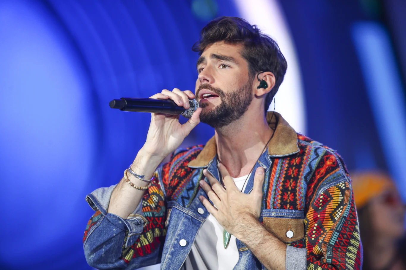 Alvaro Soler dzielił scenę z Jennifer Lopez w Las Vegas i Miami, pełnił rolę trenera we włoskiej edycji "X Factor", a także był gwiazdą hitu niemieckiej telewizji - "Sing meinen Song - das Tauschkonzert".