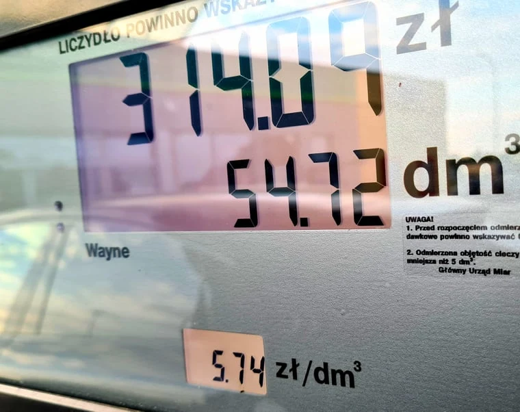 Dziś tankowanie jest bardzo drogie