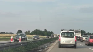 Pułapka na A4? Można zakopać się w błocie na autostradzie!